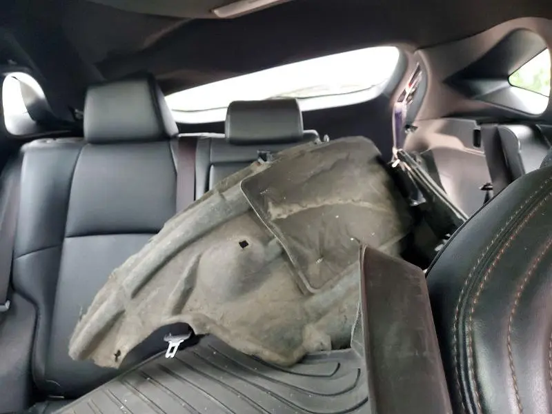 2021 TOYOTA VENZA XLE  