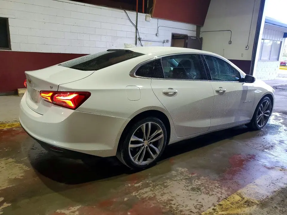 2022 CHEVROLET MALIBU LT  