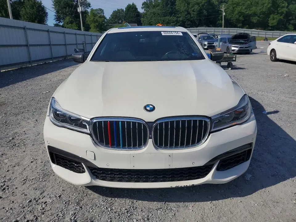 2017 BMW 750 XI  