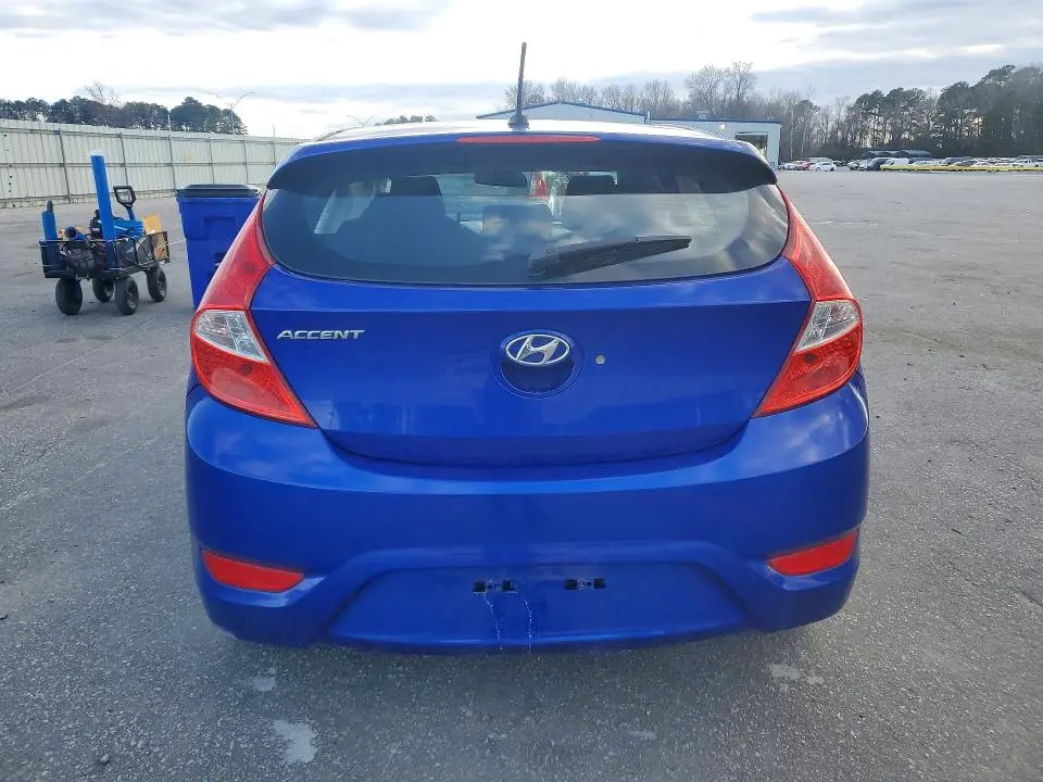 2013 HYUNDAI ACCENT GLS  