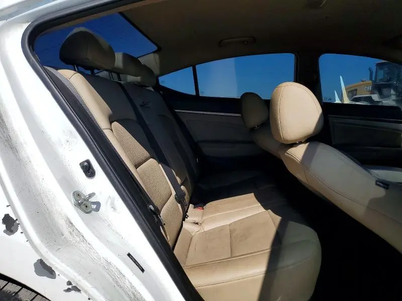 2017 HYUNDAI ELANTRA LIMITED  