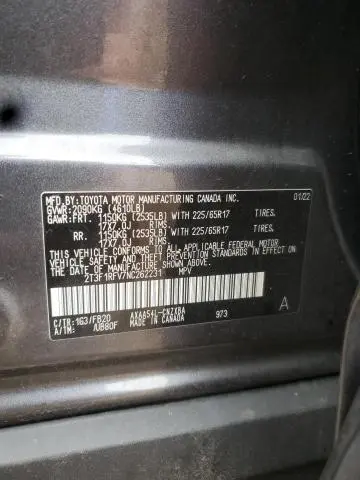 2022 TOYOTA RAV4 LE  