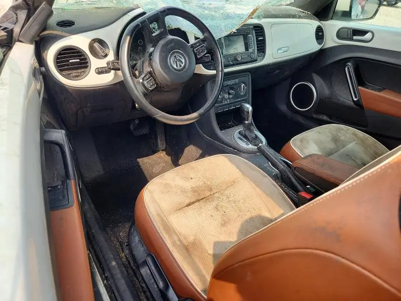 2015 VOLKSWAGEN BEETLE 1.8T  