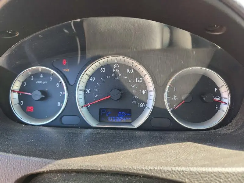 2010 HYUNDAI SONATA GLS  