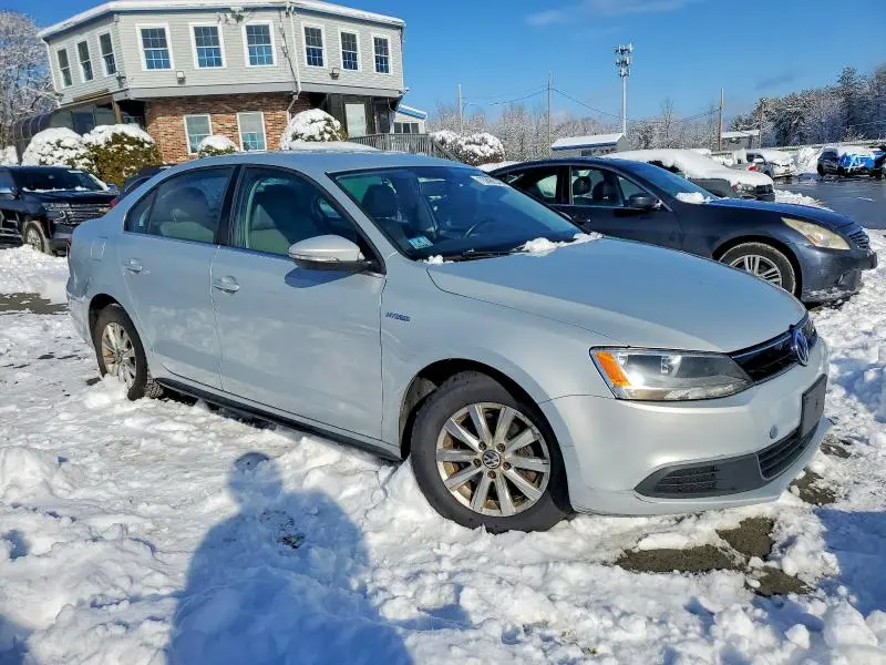2013 VOLKSWAGEN JETTA HYBRID  