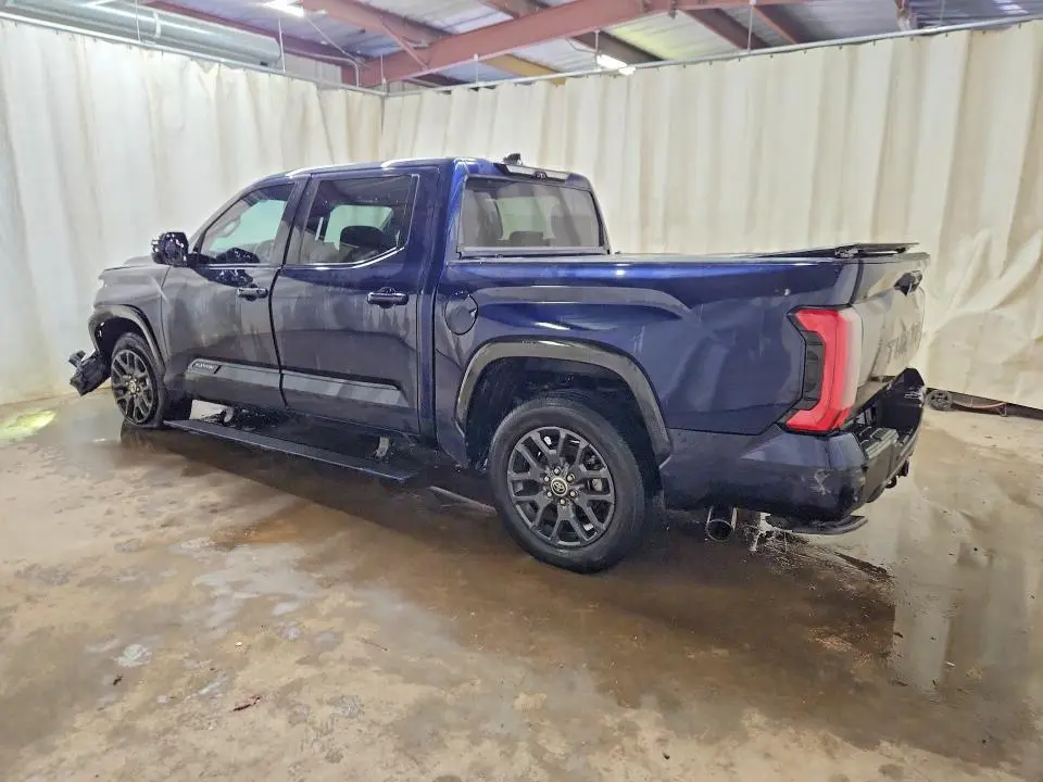 2023 TOYOTA TUNDRA CREWMAX PLATINUM  