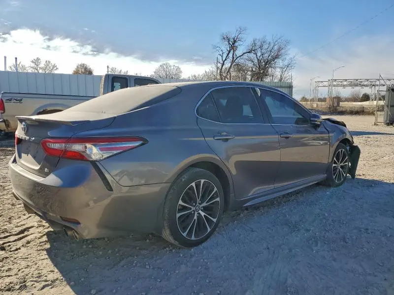 2018 TOYOTA CAMRY L  