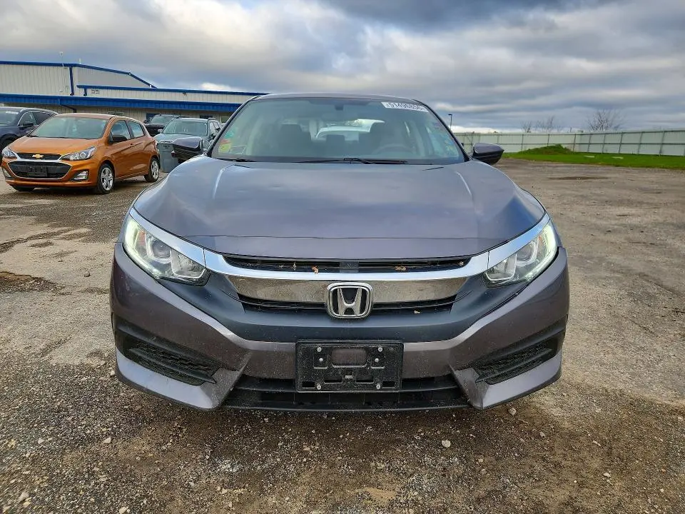 2018 HONDA CIVIC EX  