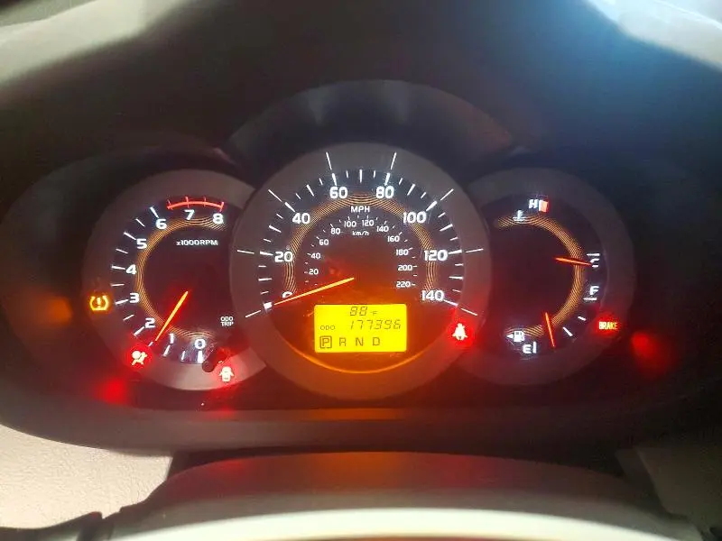 2011 TOYOTA RAV4 BASE  