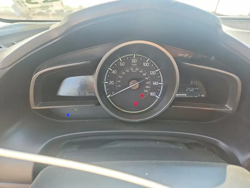2018 MAZDA 3 TOURING  