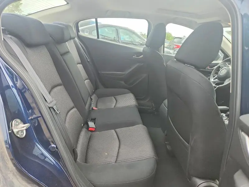 2016 MAZDA 3 TOURING  