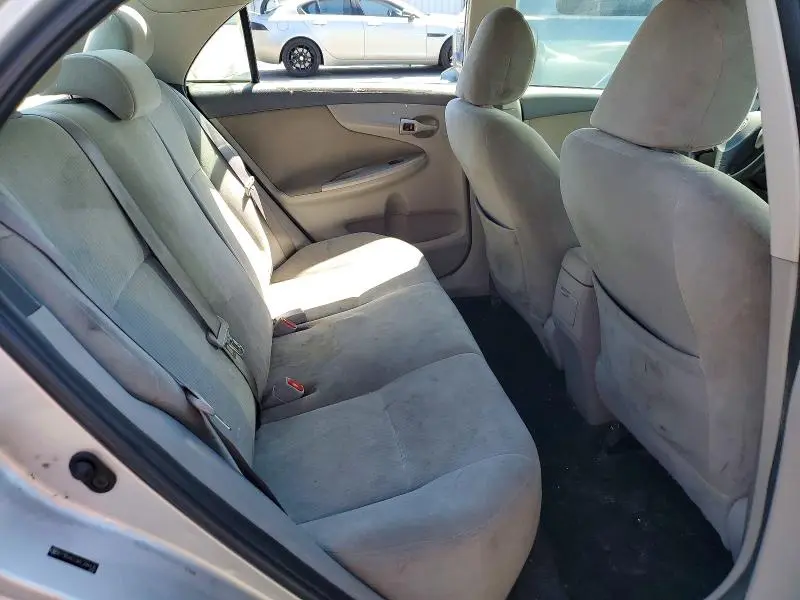 2010 TOYOTA COROLLA LE  
