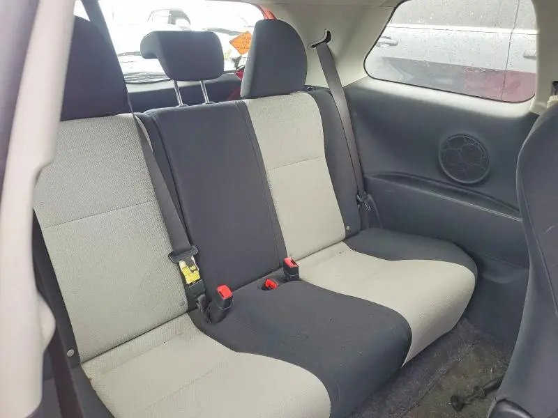 2014 TOYOTA YARIS 3-DOOR LE  