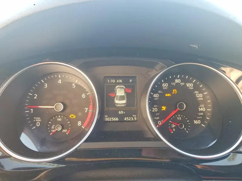 2017 VOLKSWAGEN JETTA GLI  