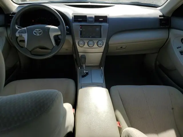 2011 TOYOTA CAMRY SE  