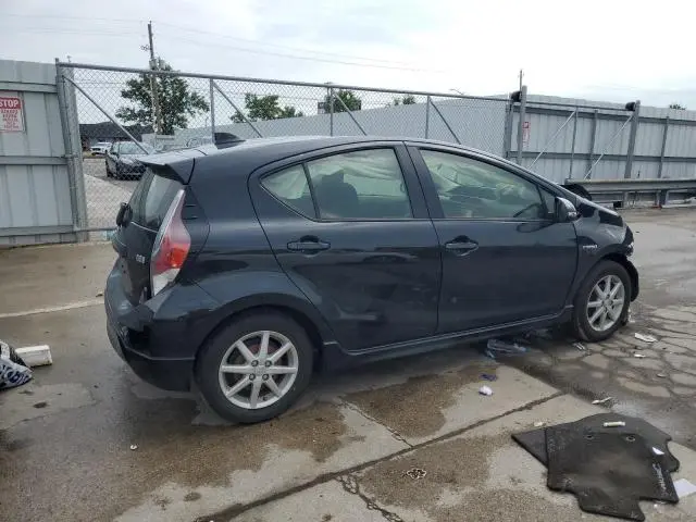 2017 TOYOTA PRIUS C   