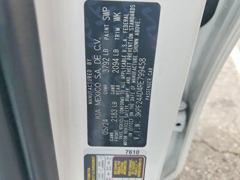 2024 KIA FORTE LXS  