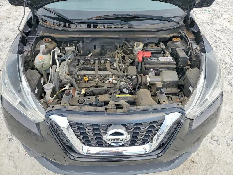 2019 NISSAN KICKS SV  