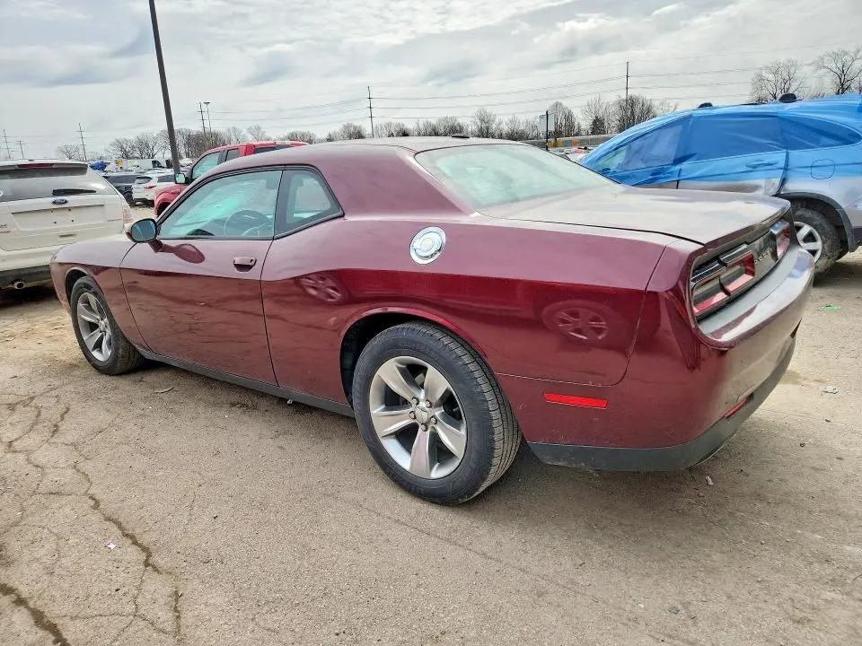 2017 DODGE CHALLENGER SXT  