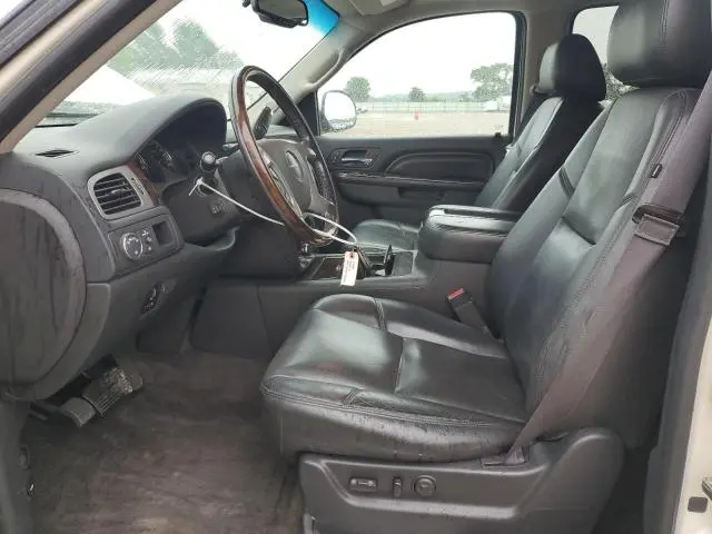 2013 GMC YUKON XL DENALI  
