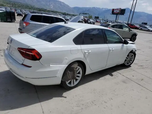 2019 VOLKSWAGEN PASSAT WOLFSBURG  