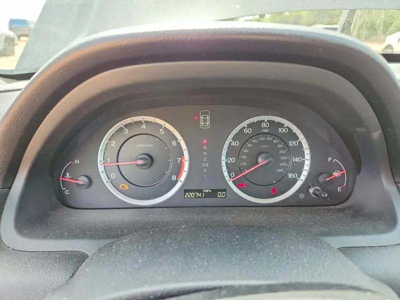 2011 HONDA ACCORD SE  