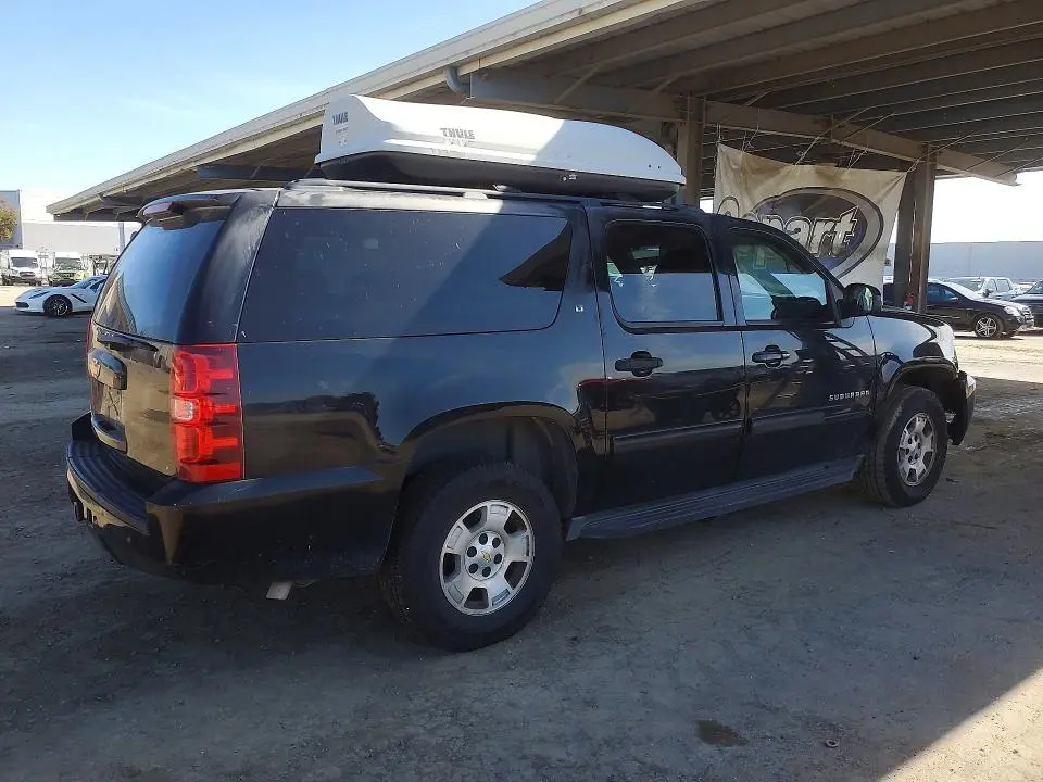 2014 CHEVROLET SUBURBAN K1500 LT  