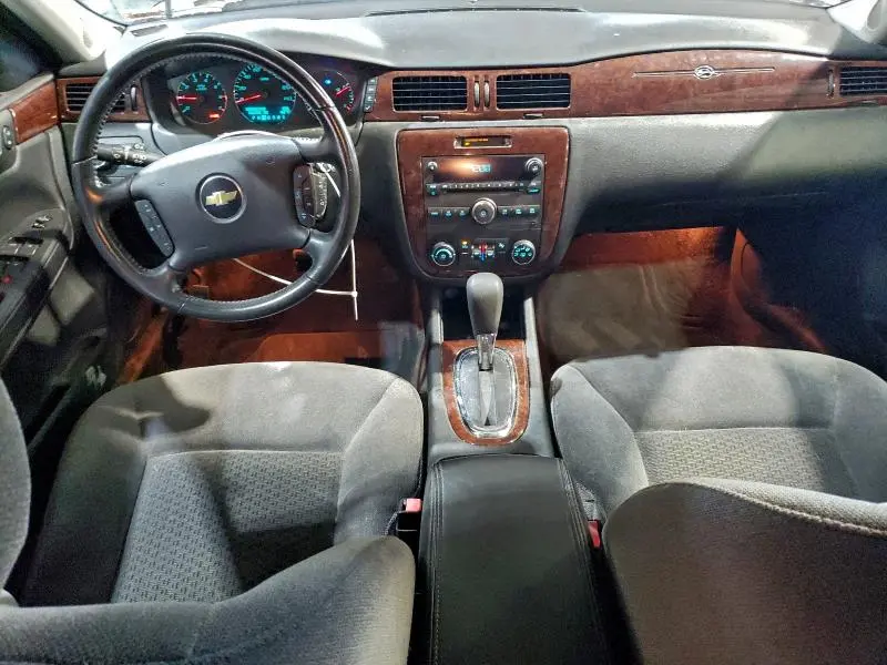 2011 CHEVROLET IMPALA LT  