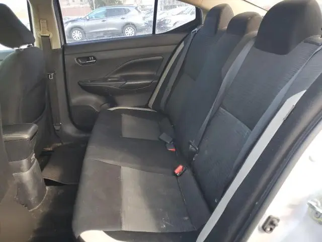 2020 NISSAN VERSA SV  
