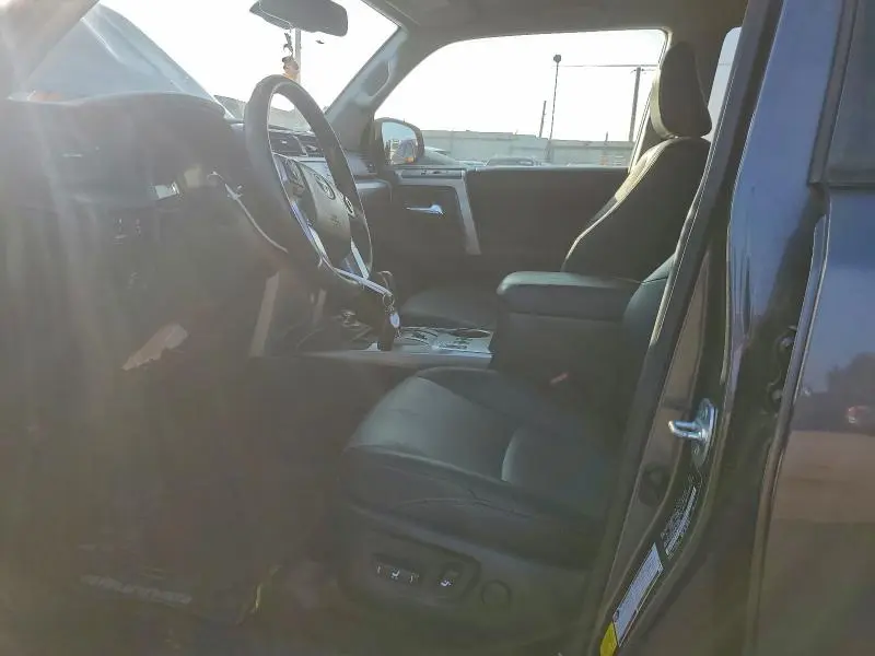 2020 TOYOTA 4RUNNER SR5/SR5 PREMIUM  