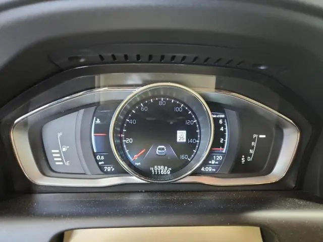 2016 VOLVO XC60 T6 PREMIER  