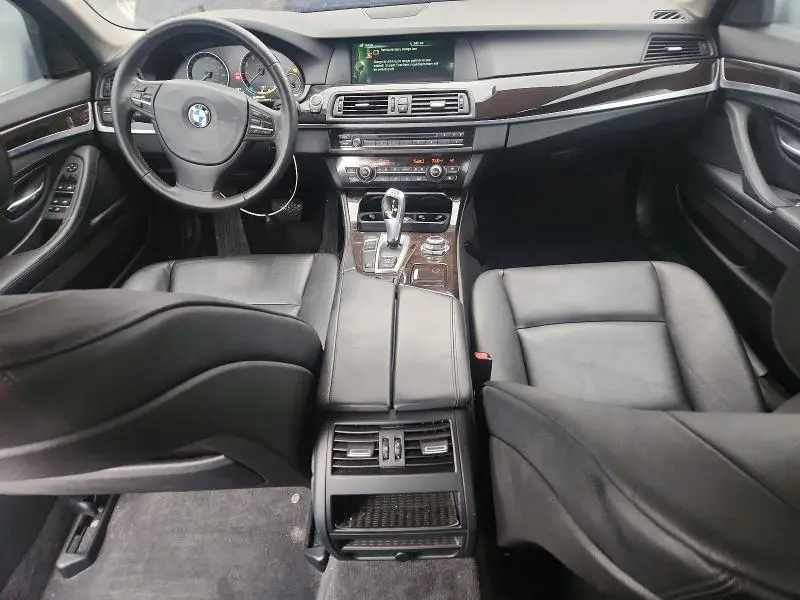 2013 BMW 528 XI  