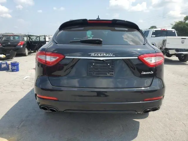 2017 MASERATI LEVANTE S SPORT  