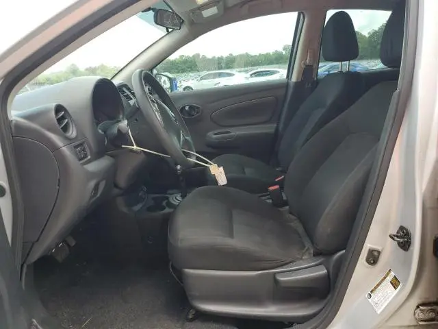 2019 NISSAN VERSA S  