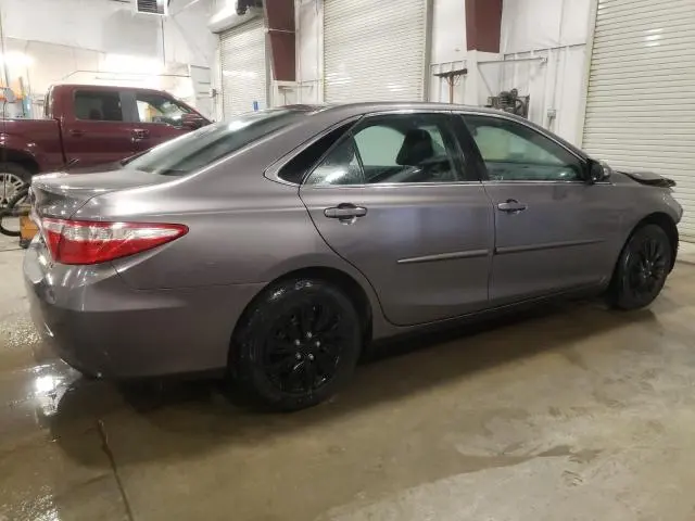 2016 TOYOTA CAMRY LE  