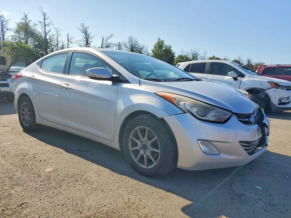 2012 HYUNDAI ELANTRA LIMITED  