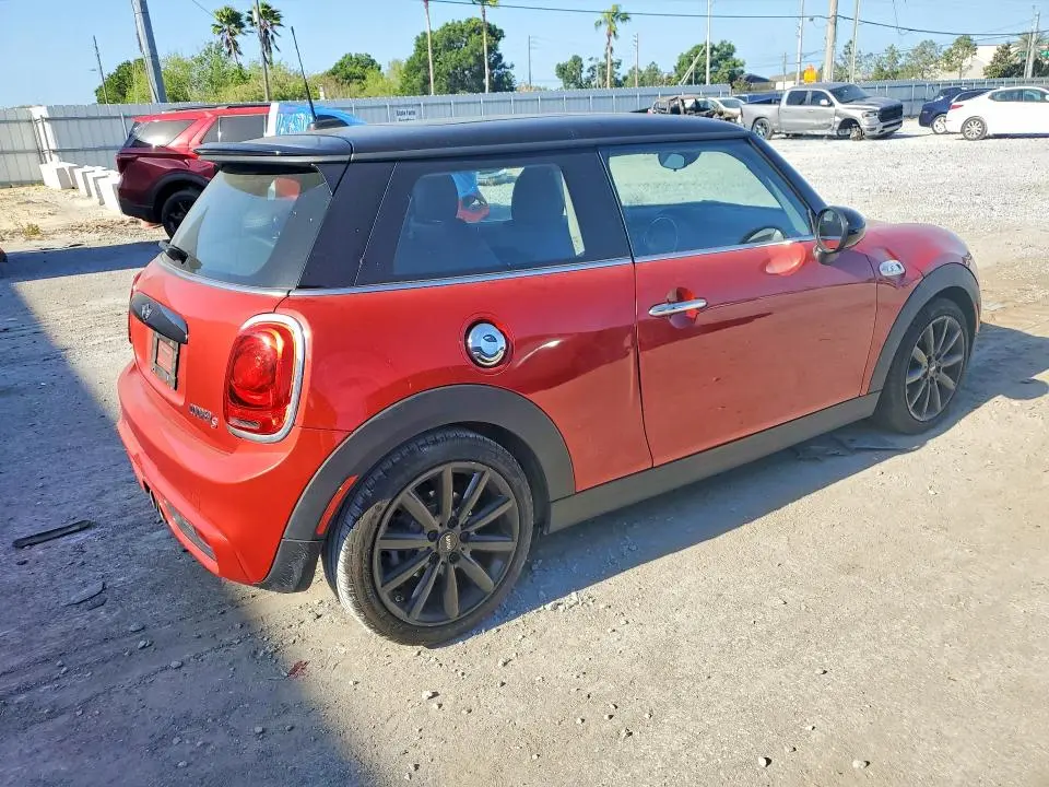 2015 MINI COOPER S  