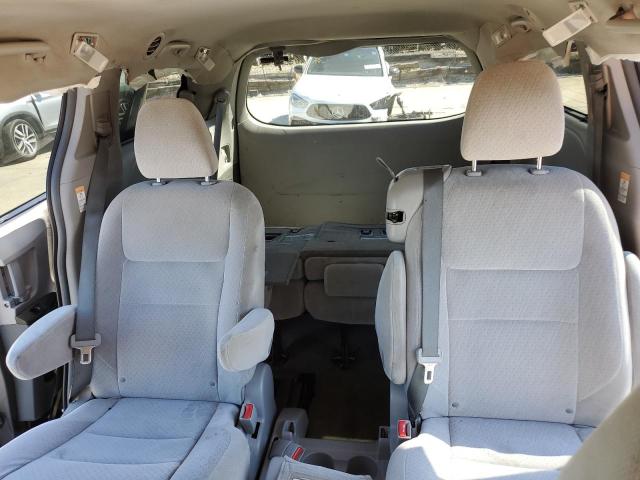 2015 TOYOTA SIENNA LE