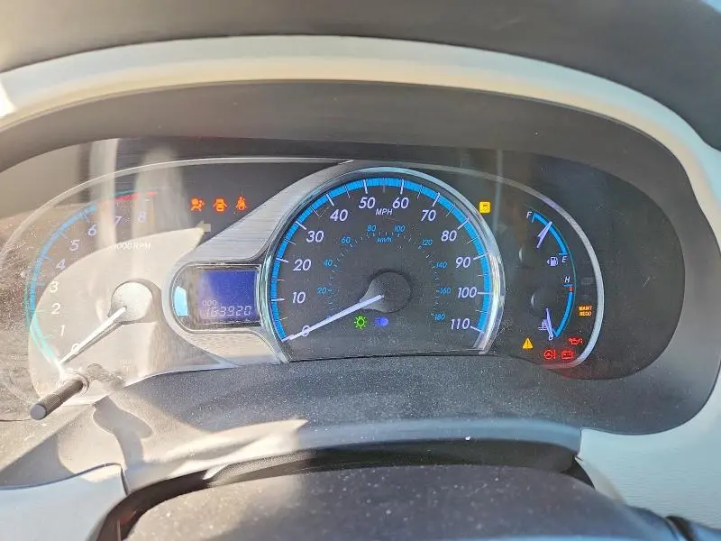 2011 TOYOTA SIENNA XLE 8-PASSENGER  