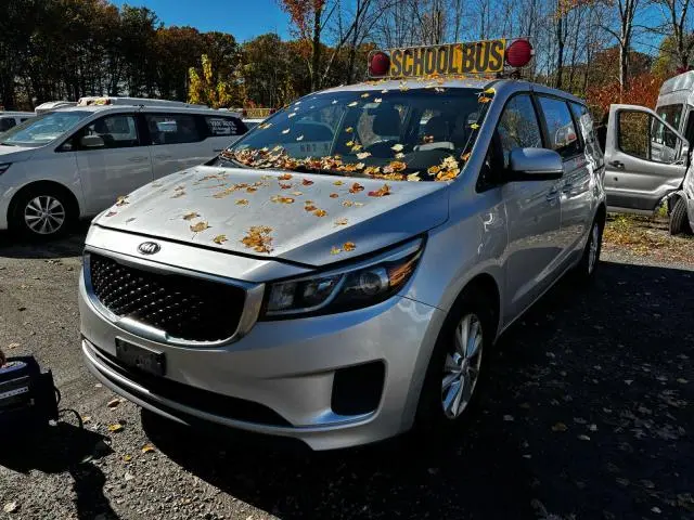2017 KIA SEDONA L  