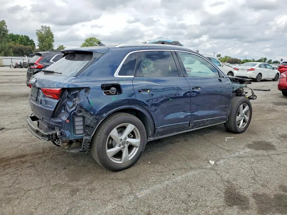2020 AUDI Q3 PREMIUM  