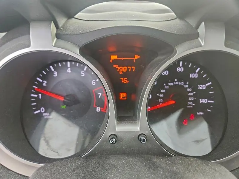 2017 NISSAN JUKE S  