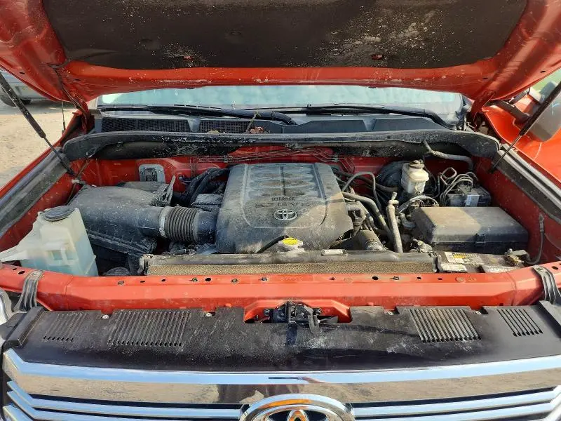 2016 TOYOTA TUNDRA SR5  