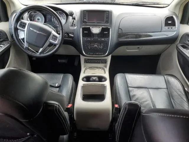 2011 CHRYSLER TOWN & COUNTRY LIMITED  