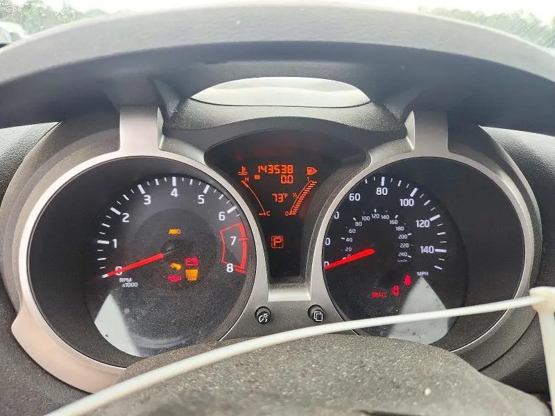 2014 NISSAN JUKE SL  