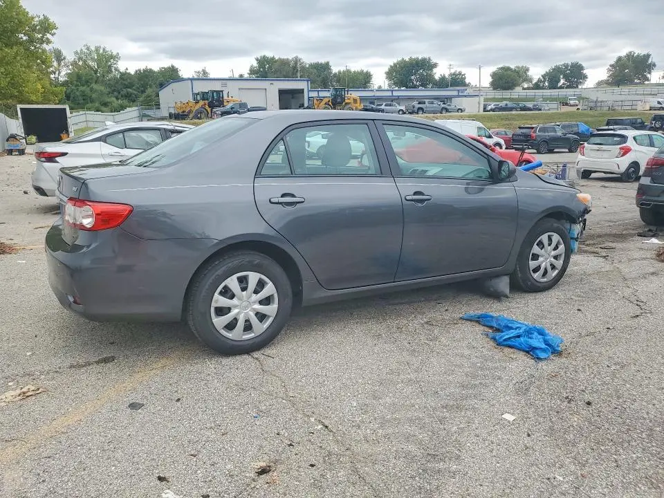 2011 TOYOTA COROLLA LE  