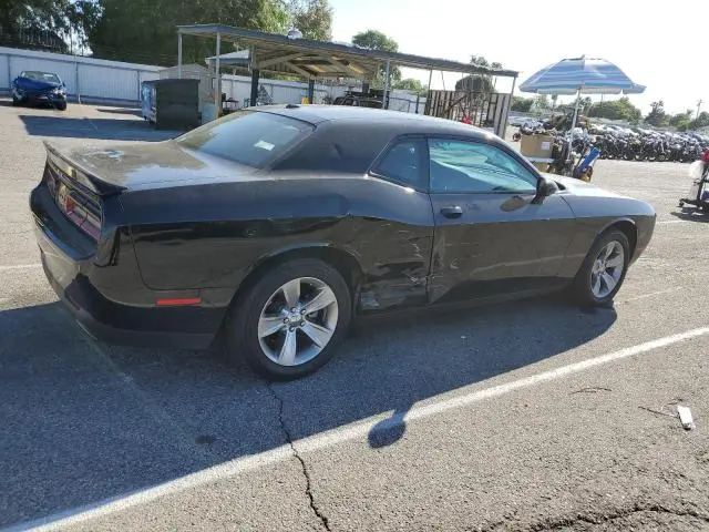 2022 DODGE CHALLENGER SXT  