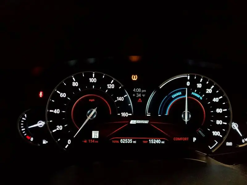 2019 BMW 530E   