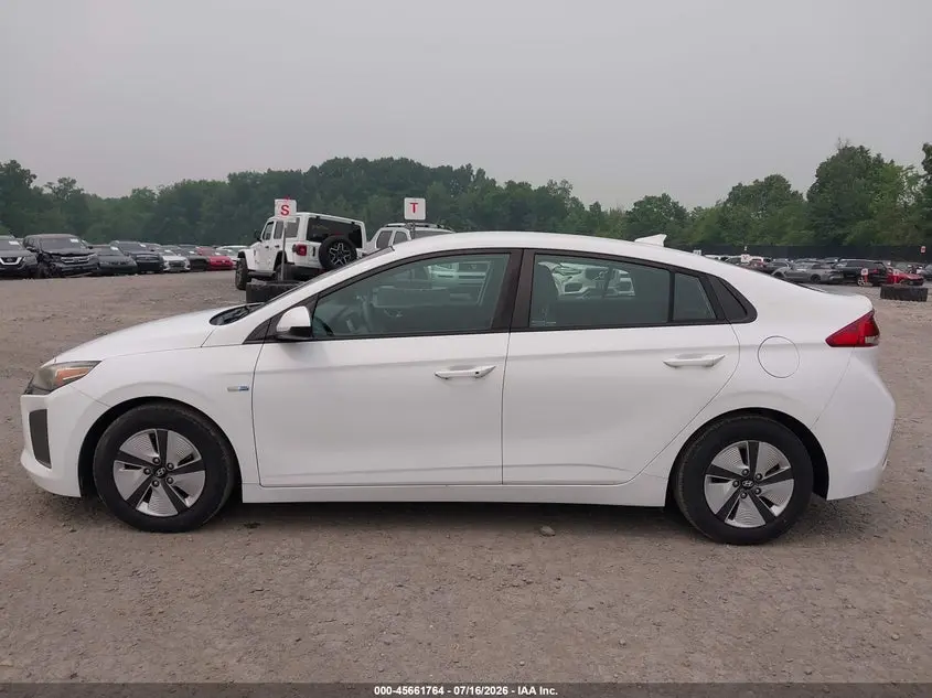 2018 HYUNDAI IONIQ HYBRID BLUE