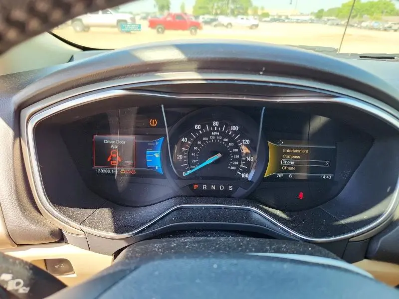 2016 FORD FUSION SE  